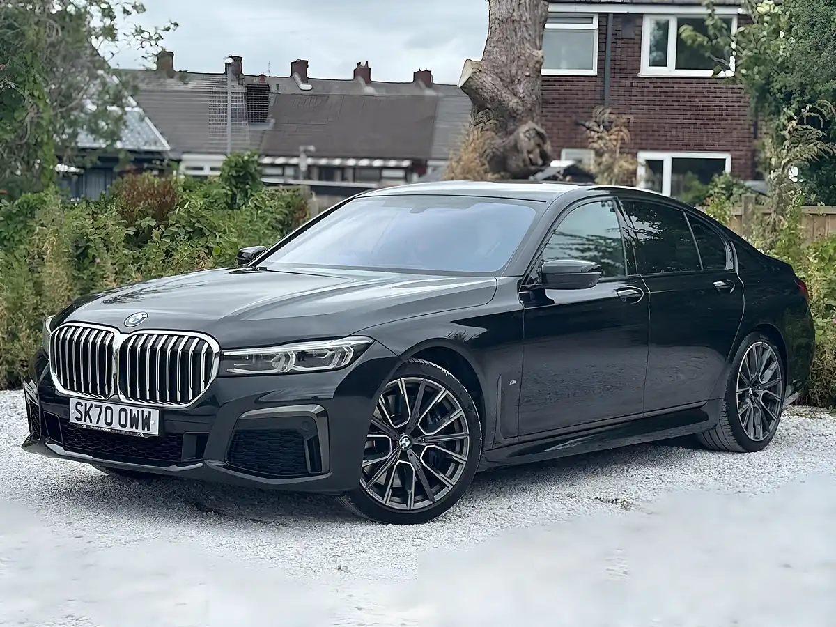 Used 2020 BMW 7 Series M Sport Black - Interior and Exterior details 2