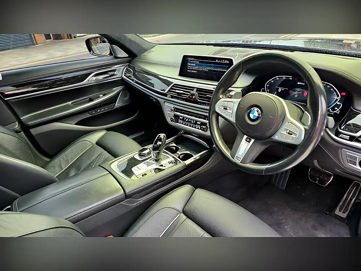 Used 2020 BMW 7 Series M Sport Black - Interior and Exterior details 14