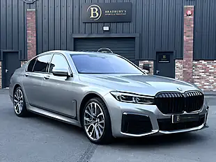 Used 2020 BMW 7 Series M Sport Grey - Interior and Exterior details 8
