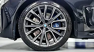 Used 2020 BMW 7 Series M Sport Plus Black - Interior and Exterior details 15