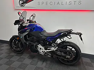 Used 2020 BMW F 900 R Naked Blue - Interior and Exterior details 13