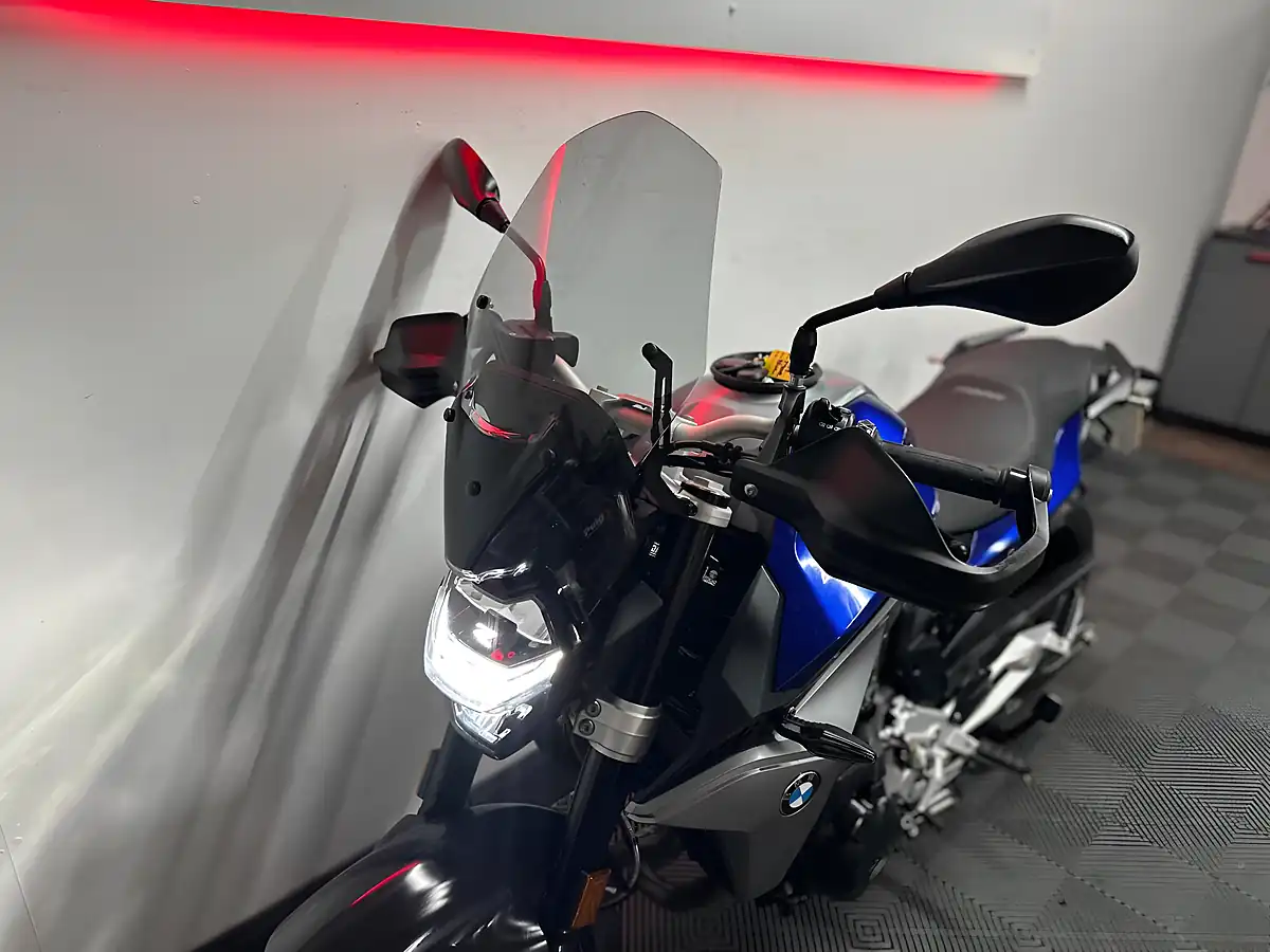 Used 2020 BMW F 900 R Naked Blue - Interior and Exterior details 19