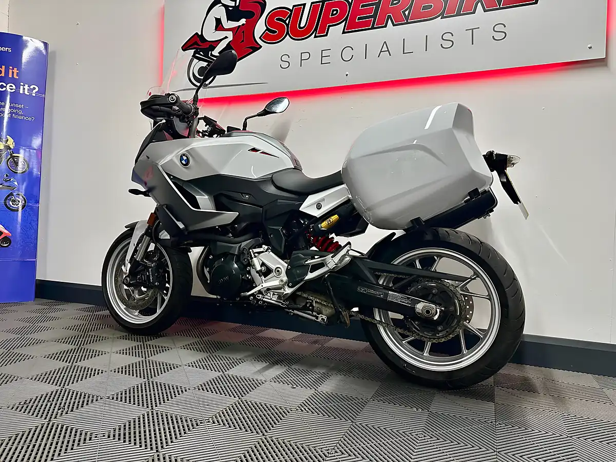 Used 2020 BMW F 900 Xr Te White - Interior and Exterior details 12