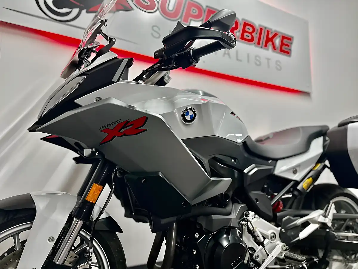 Used 2020 BMW F 900 Xr Te White - Interior and Exterior details 17