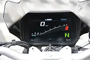 Used 2020 BMW F900R Blue - Interior and Exterior details 14