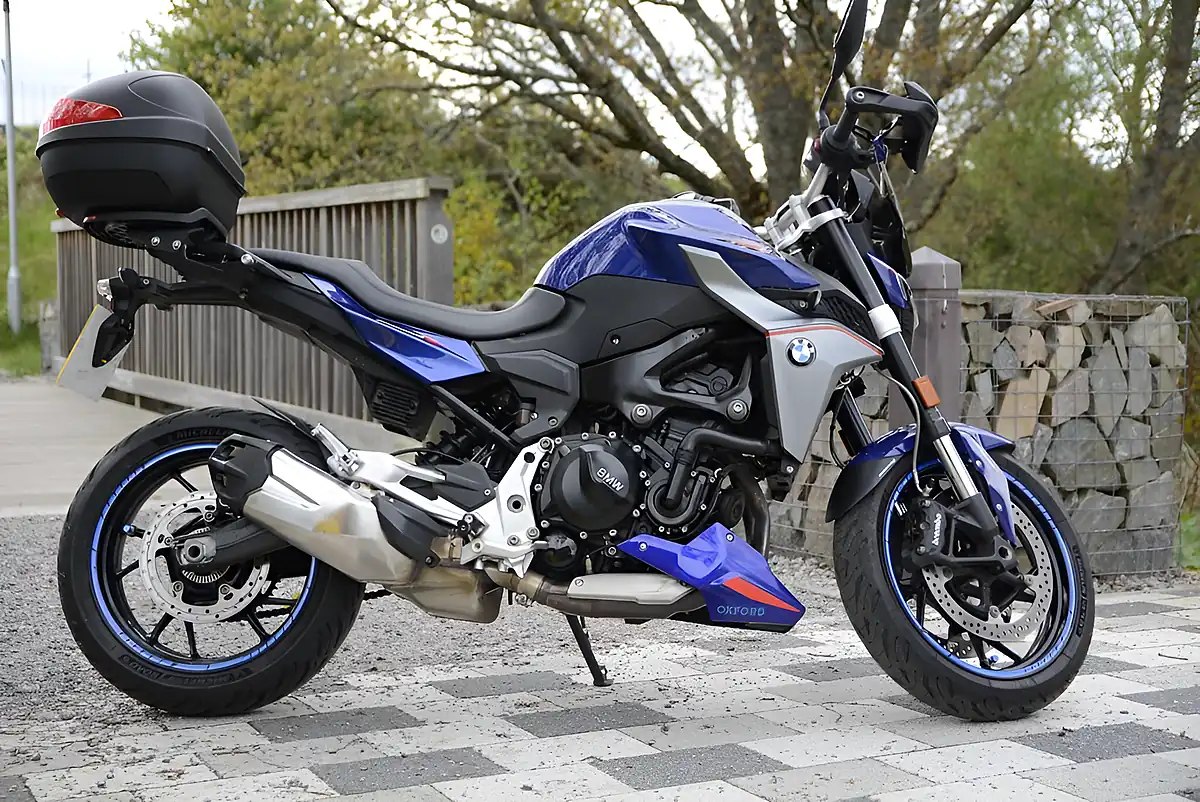 Used 2020 BMW F900R Blue - Interior and Exterior details 2