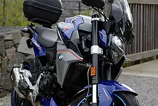 Used 2020 BMW F900R Blue - Interior and Exterior details 8