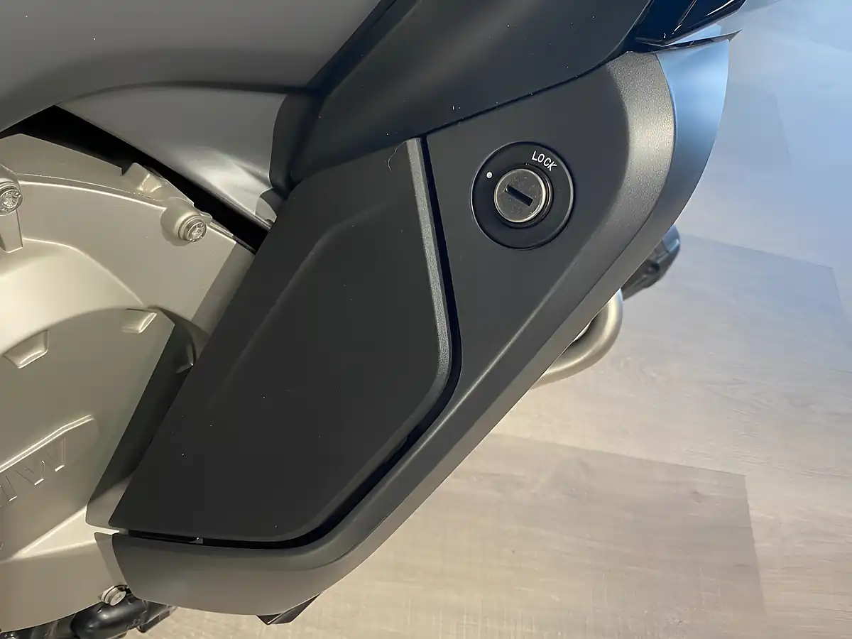 Used 2020 BMW K 1600 GT Se - Interior and Exterior details 10