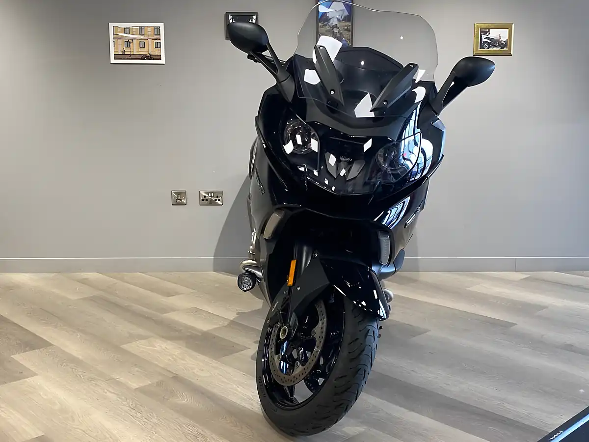 Used 2020 BMW K 1600 GT Se - Interior and Exterior details 5