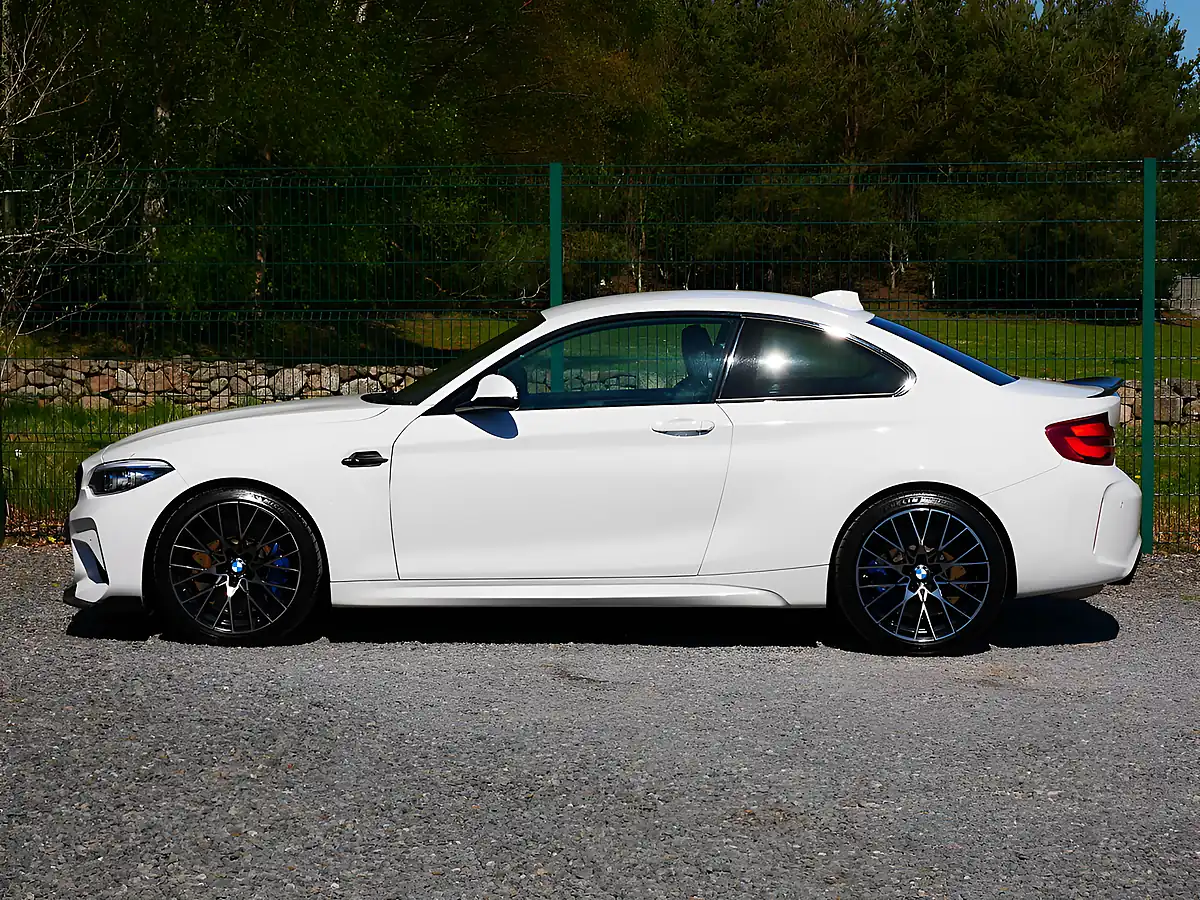 Used 2020 BMW M2 Competition Alpine White - Interior and Exterior details 6