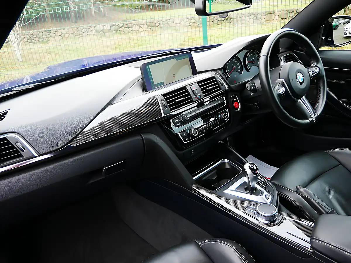 Used 2020 BMW M4 Competition San Marino Blue - Interior and Exterior details 12