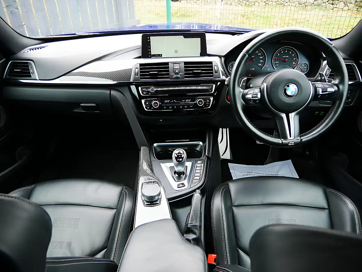 Used 2020 BMW M4 Competition San Marino Blue - Interior and Exterior details 13