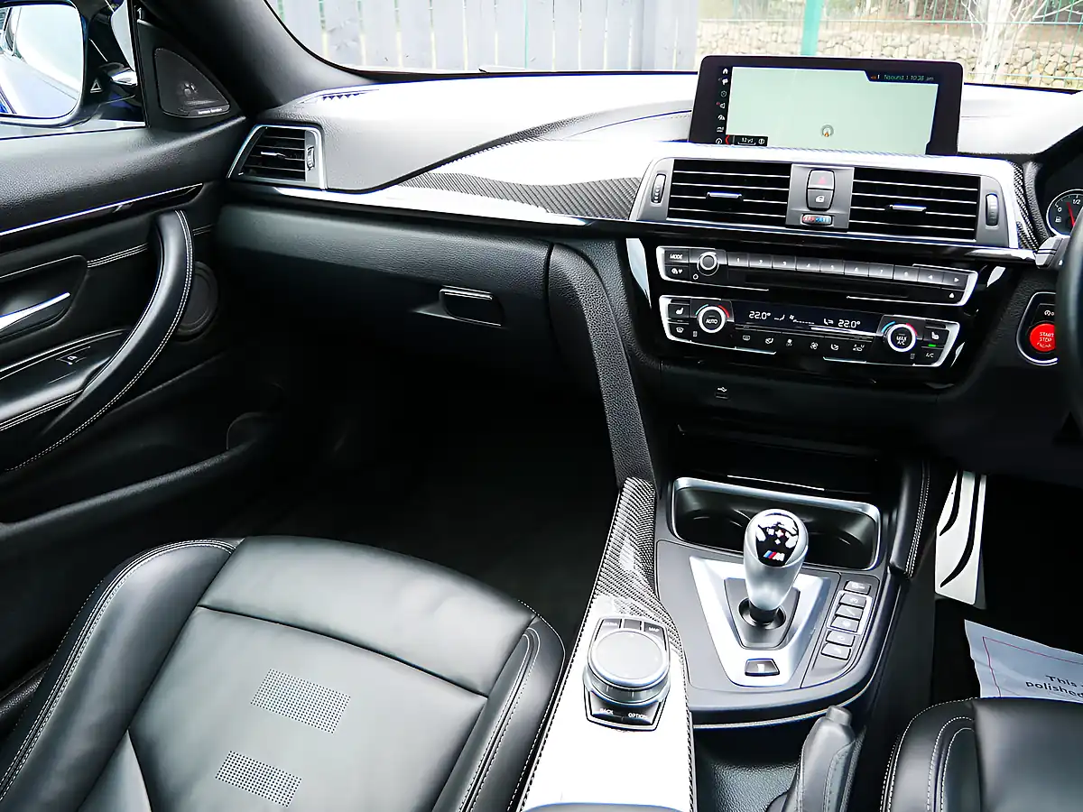 Used 2020 BMW M4 Competition San Marino Blue - Interior and Exterior details 17