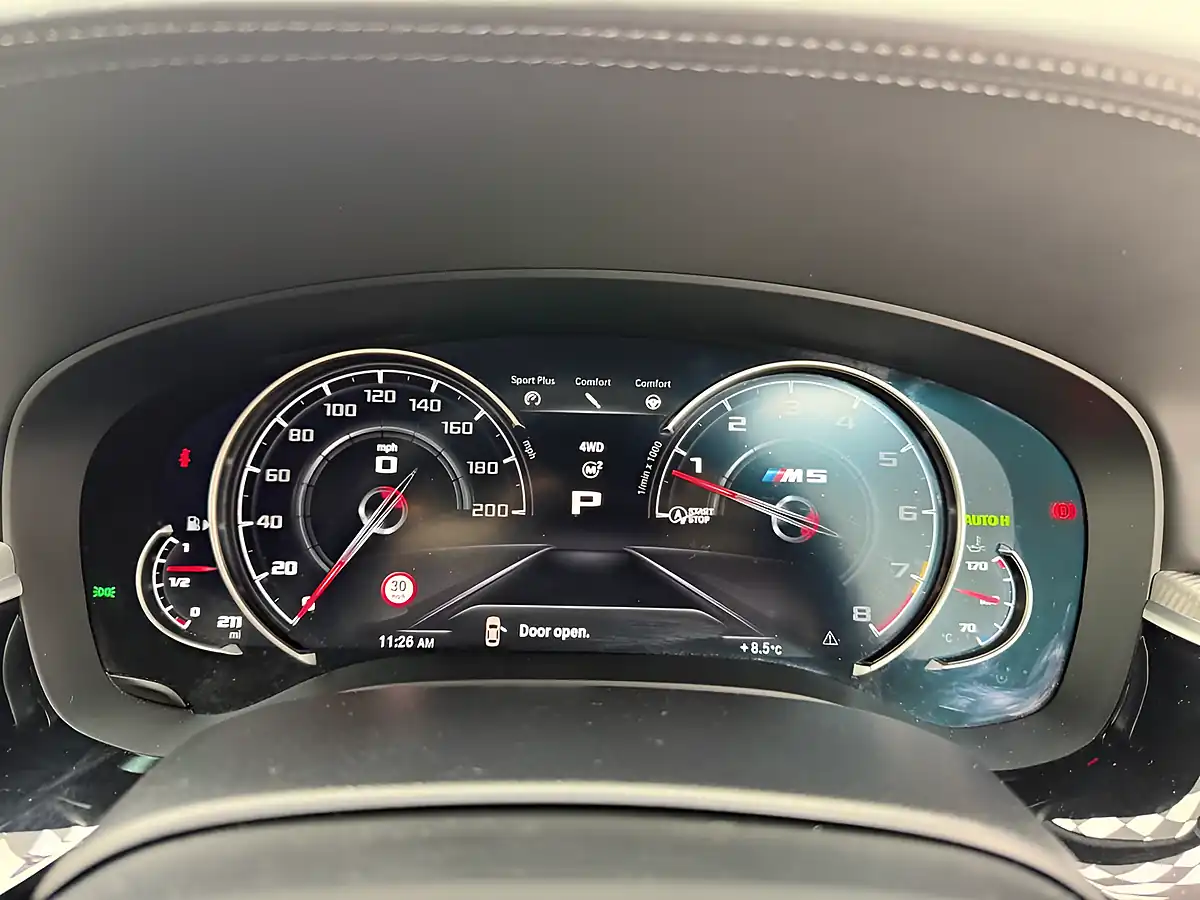 Used 2020 BMW M5 Competition White - Interior and Exterior details 15