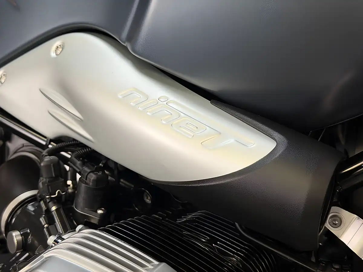 Used 2020 BMW R Ninet Scrambler X Grey - Interior and Exterior details 11