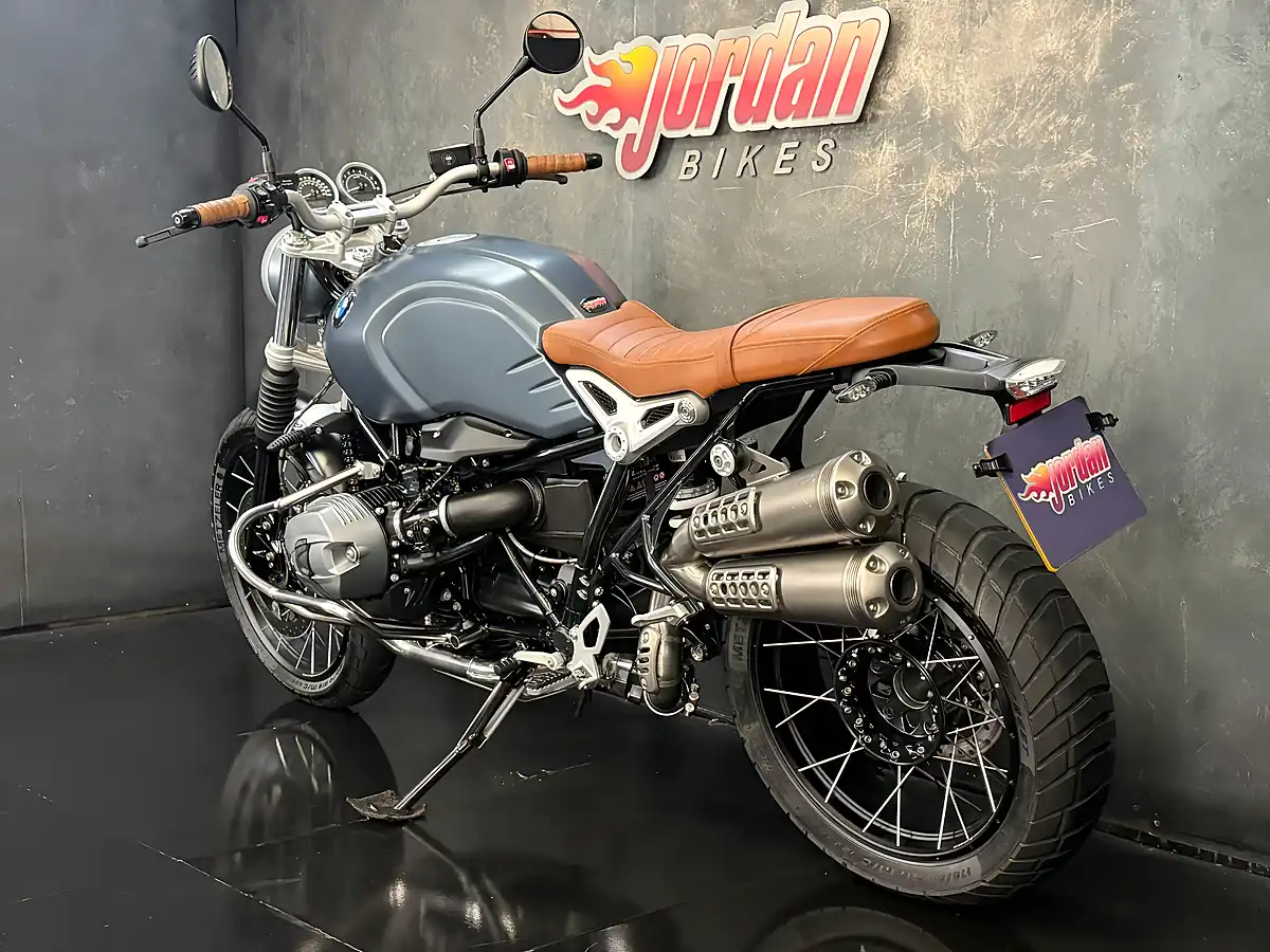 Used 2020 BMW R Ninet Scrambler X Grey - Interior and Exterior details 16