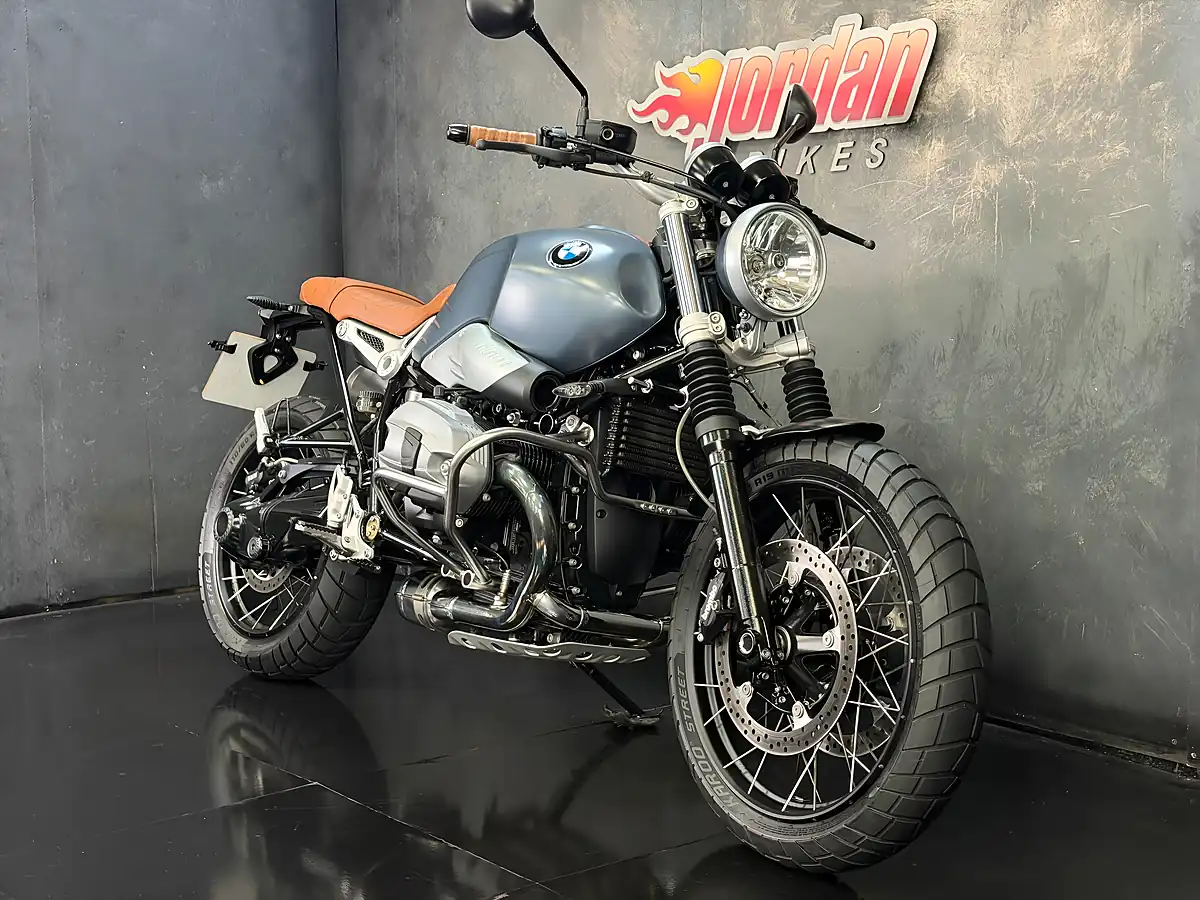 Used 2020 BMW R Ninet Scrambler X Grey - Interior and Exterior details 4