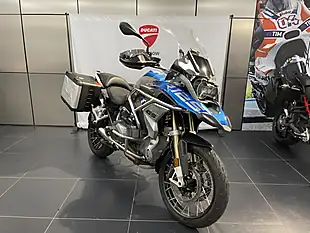 Used 2020 BMW R1250 Gs Te Cosmic Blue - Interior and Exterior details 2
