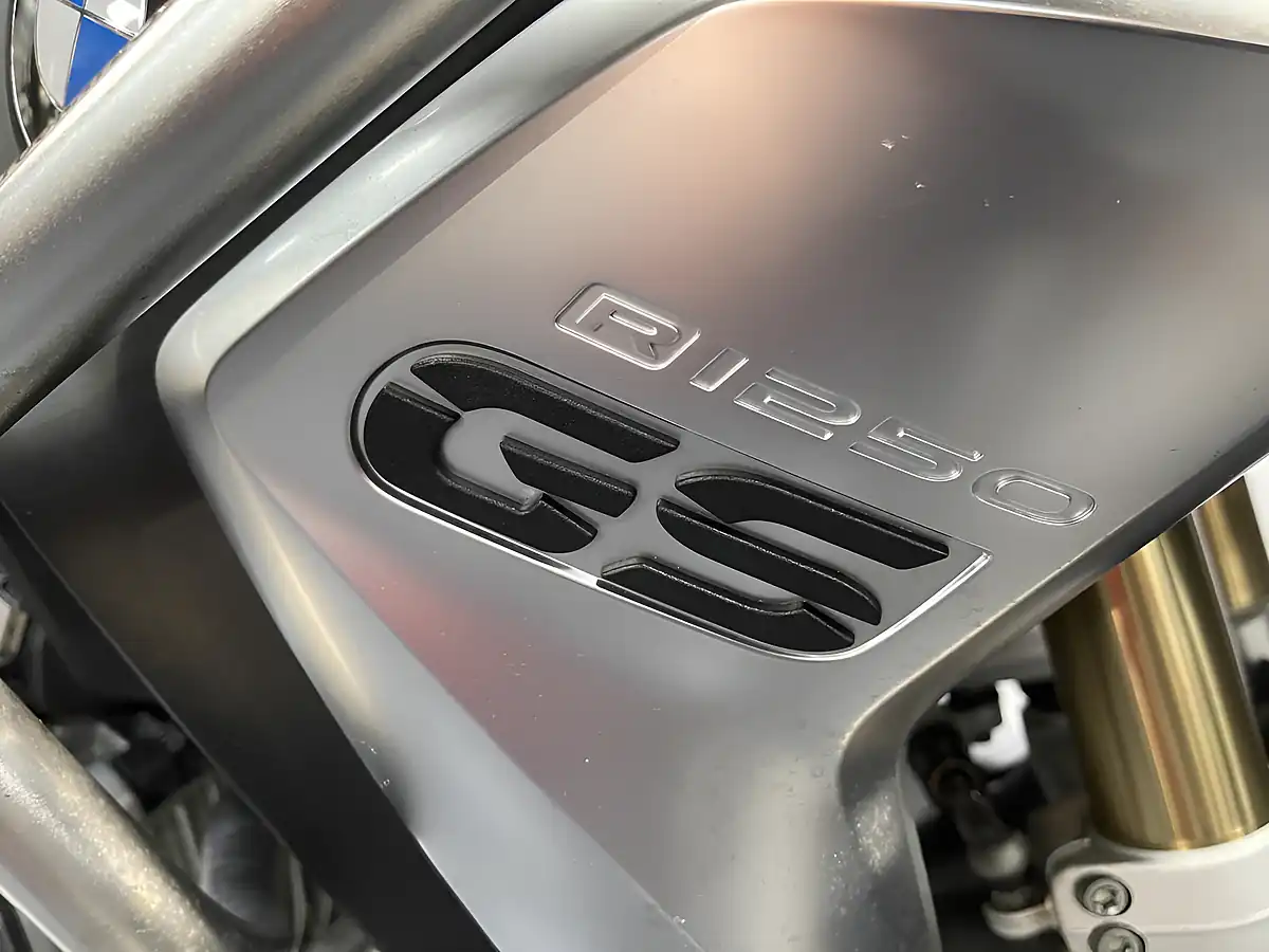 Used 2020 BMW R1250 Gs Te Cosmic Blue - Interior and Exterior details 5