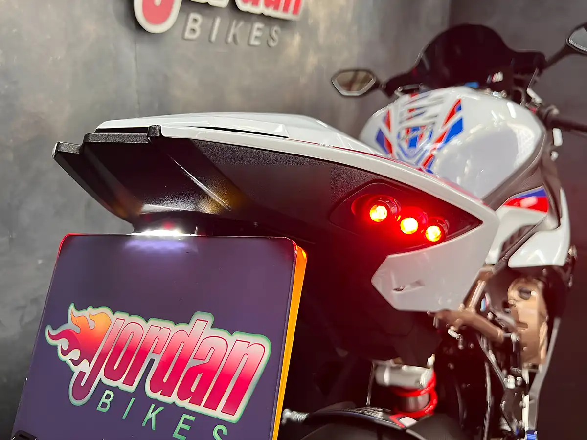 Used 2020 BMW S 1000 Rr M Sport Multicolour - Interior and Exterior details 19