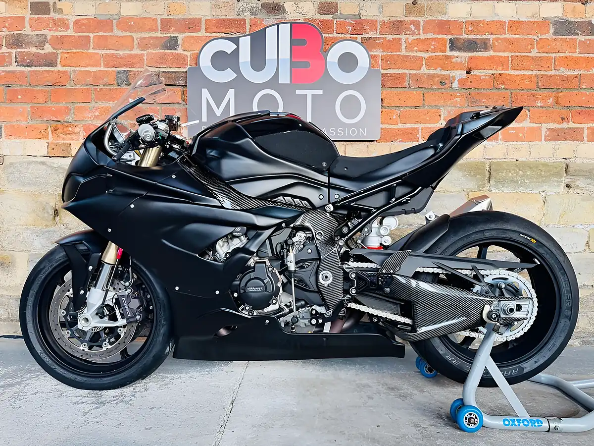 Used 2020 BMW S 1000 Rr Track Bike Black - Interior and Exterior details 11