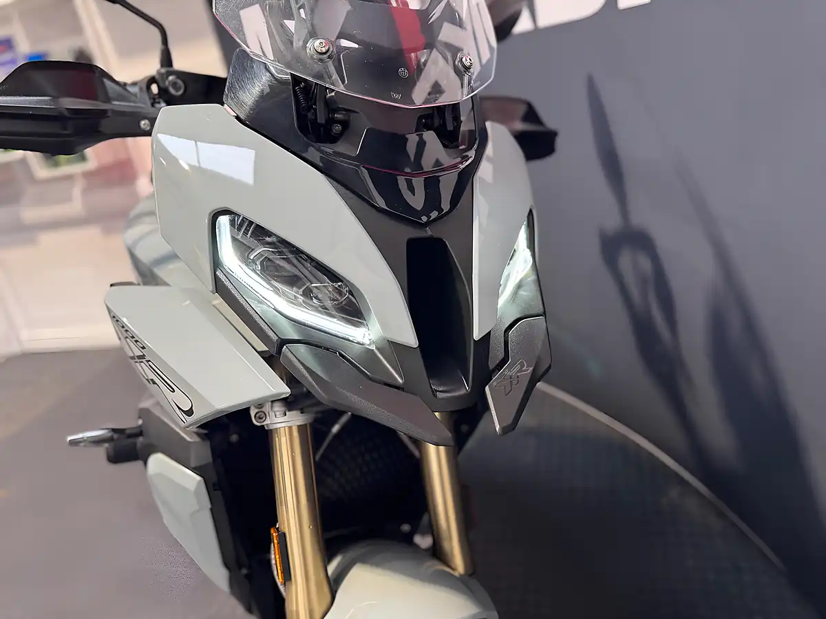 Used 2020 BMW S 1000 XR - Interior and Exterior details 15