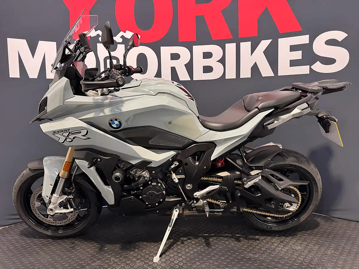 Used 2020 BMW S 1000 XR - Interior and Exterior details 4