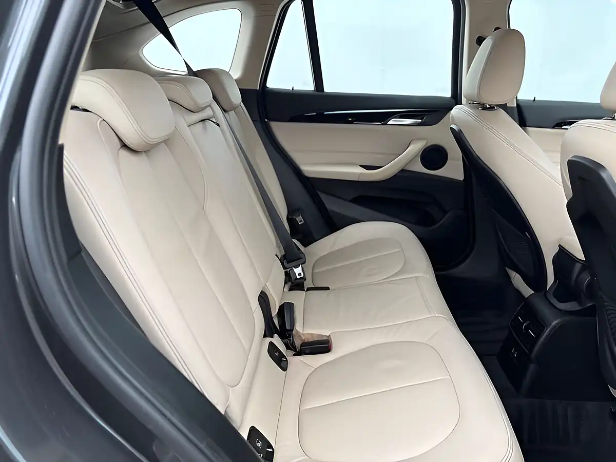 Used 2020 BMW X1 Xline Mineral Grey - Interior and Exterior details 12