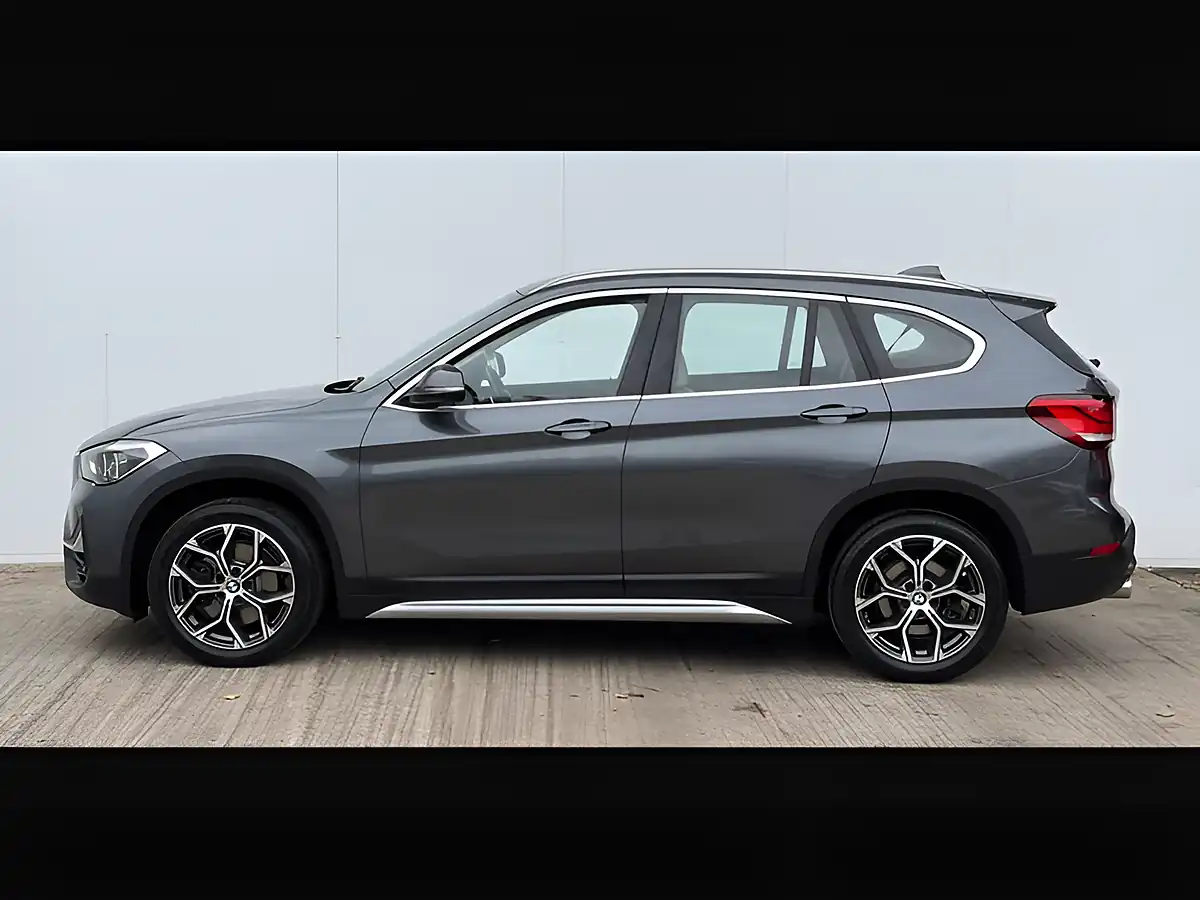Used 2020 BMW X1 Xline Mineral Grey - Interior and Exterior details 17