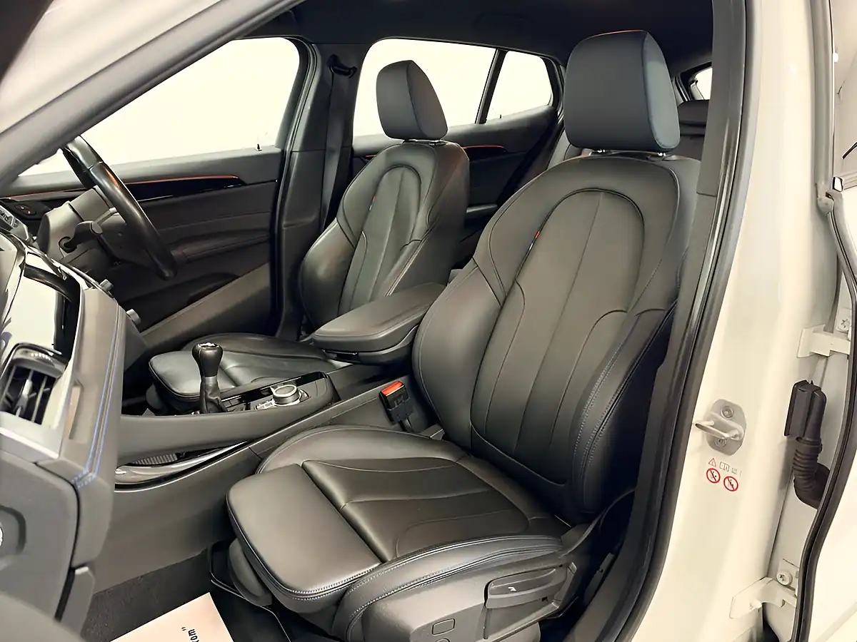 Used 2020 BMW X2 M Sport Alpine White - Interior and Exterior details 12