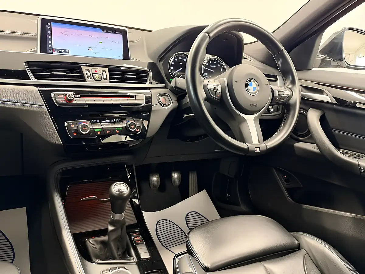 Used 2020 BMW X2 M Sport Alpine White - Interior and Exterior details 17