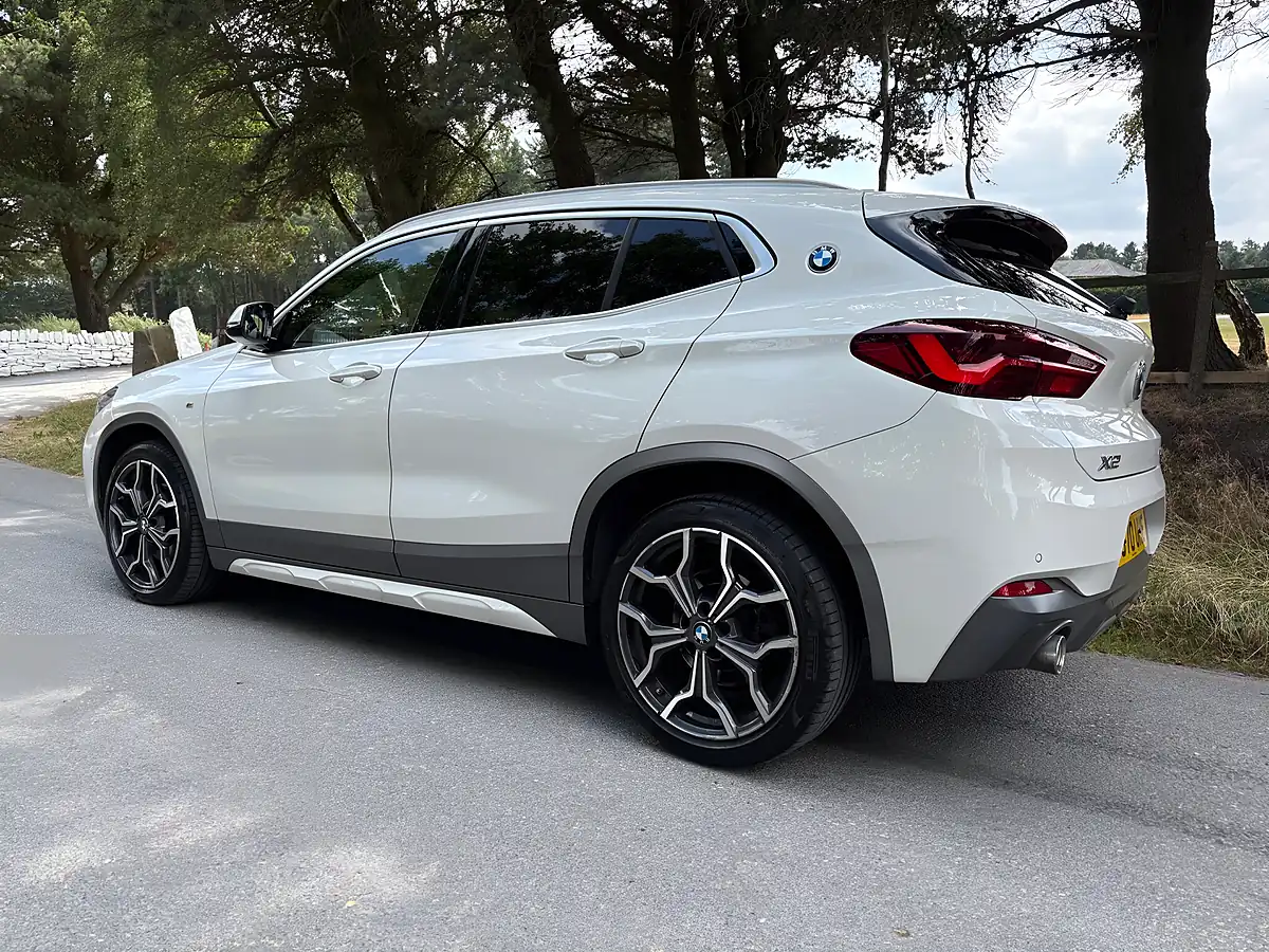 Used 2020 BMW X2 M Sport X White - Interior and Exterior details 11