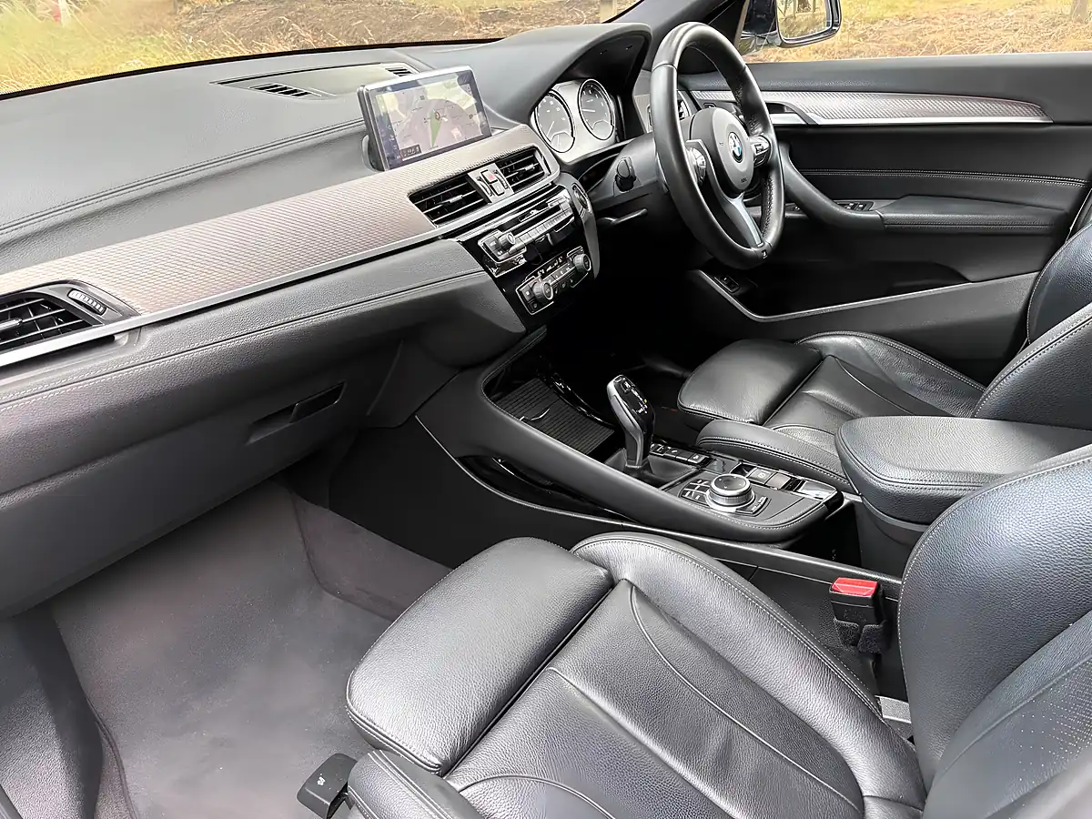 Used 2020 BMW X2 M Sport X White - Interior and Exterior details 13