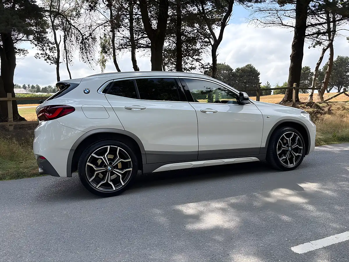 Used 2020 BMW X2 M Sport X White - Interior and Exterior details 5