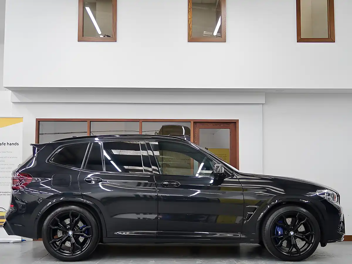 Used 2020 BMW X3 M Competition Black - Interior and Exterior details 11