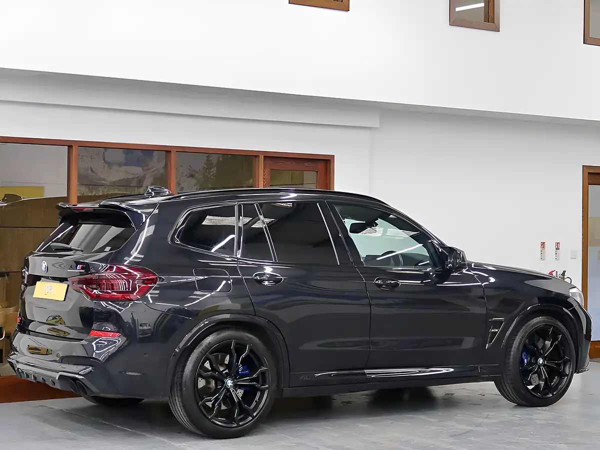 Used 2020 BMW X3 M Competition Black - Interior and Exterior details 12