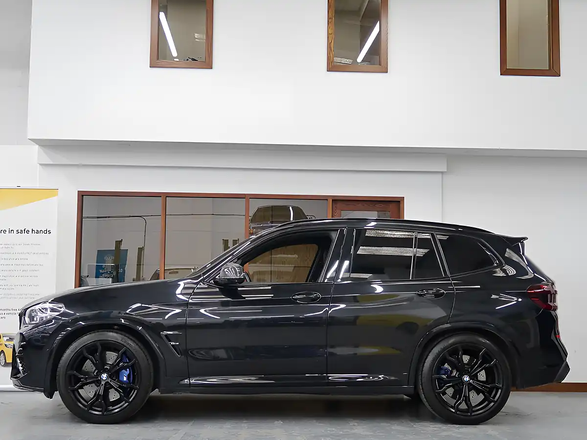 Used 2020 BMW X3 M Competition Black - Interior and Exterior details 9