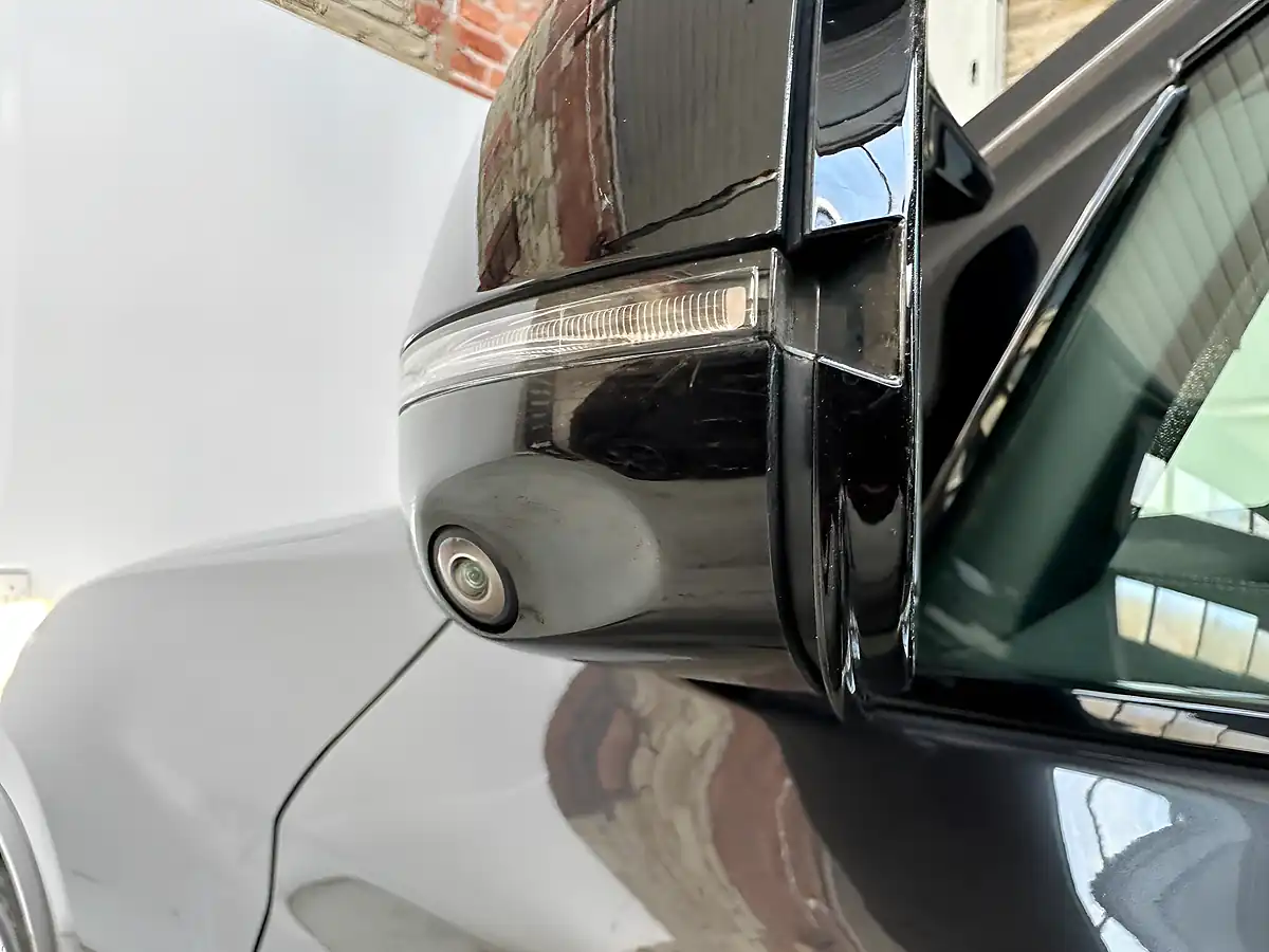 Used 2020 BMW X3 M Competition Donnington Grey - Interior and Exterior details 18