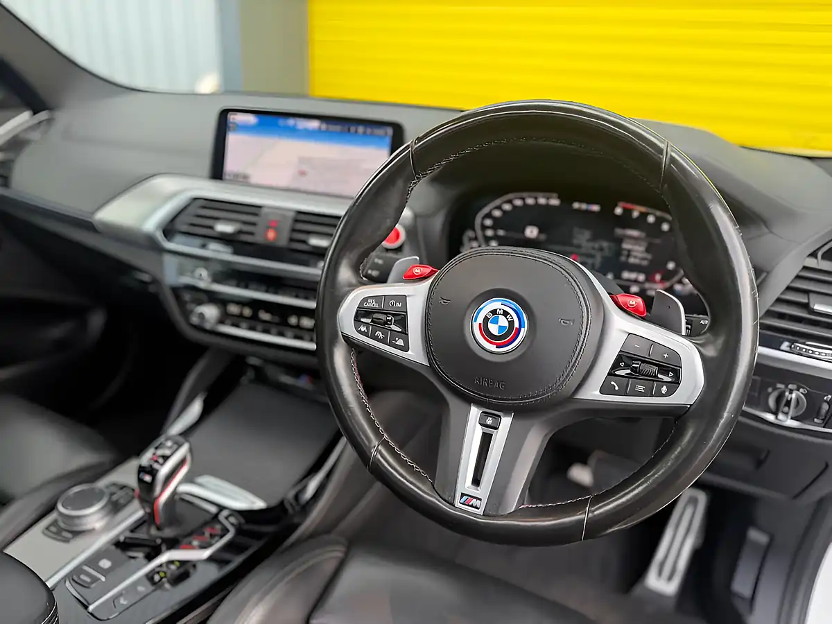 Used 2020 BMW X3 M Competition White - Interior and Exterior details 10