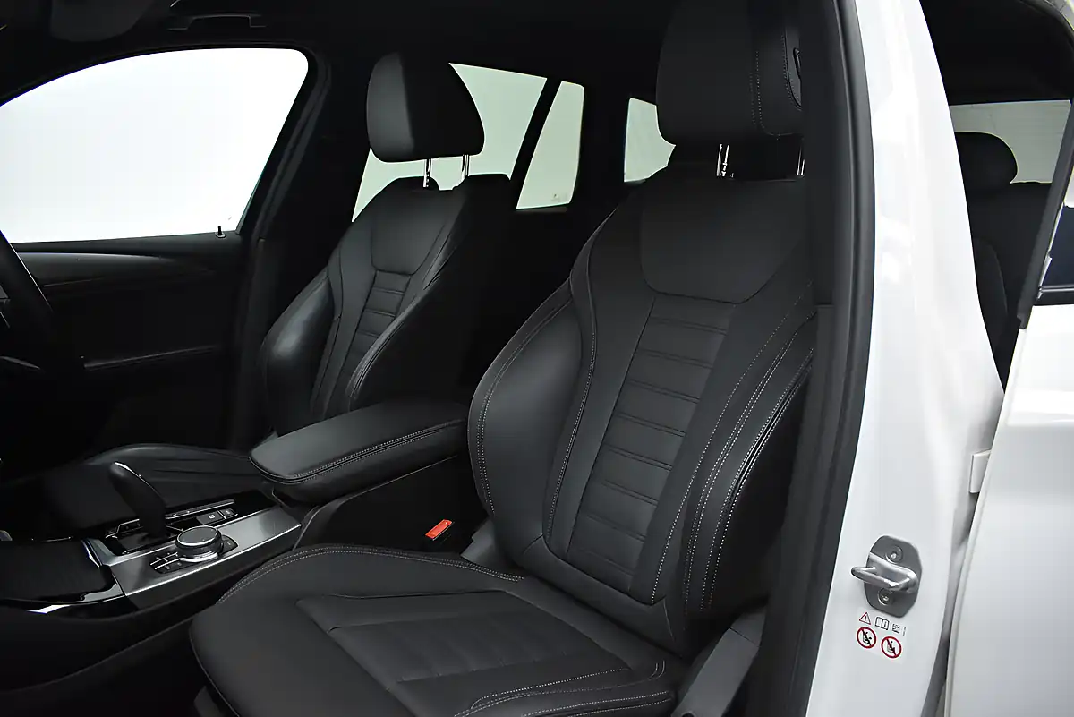Used 2020 BMW X3 M Sport Alpine White - Interior and Exterior details 15