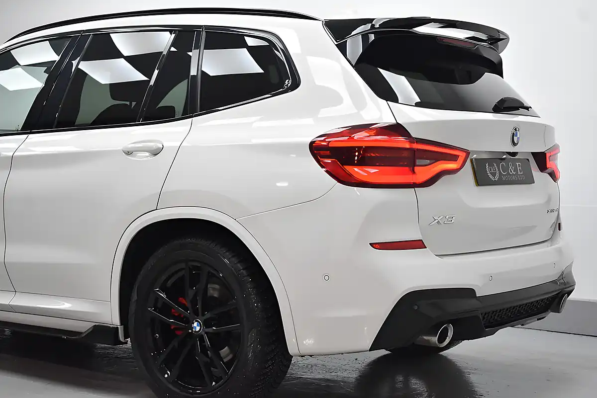 Used 2020 BMW X3 M Sport Alpine White - Interior and Exterior details 16