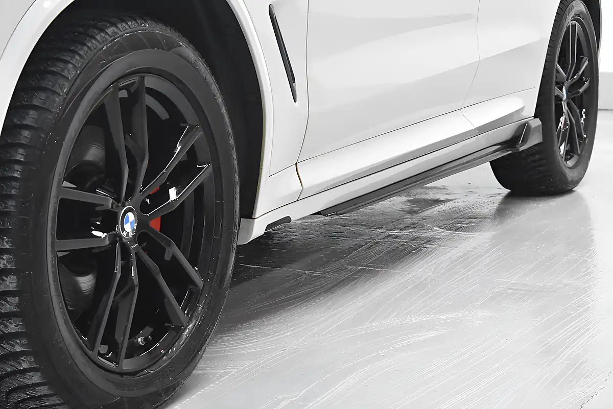Used 2020 BMW X3 M Sport Alpine White - Interior and Exterior details 6