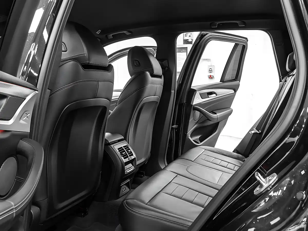 Used 2020 BMW X3 M Sport Sapphire Black - Interior and Exterior details 15