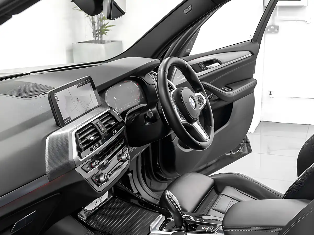 Used 2020 BMW X3 M Sport Sapphire Black - Interior and Exterior details 17