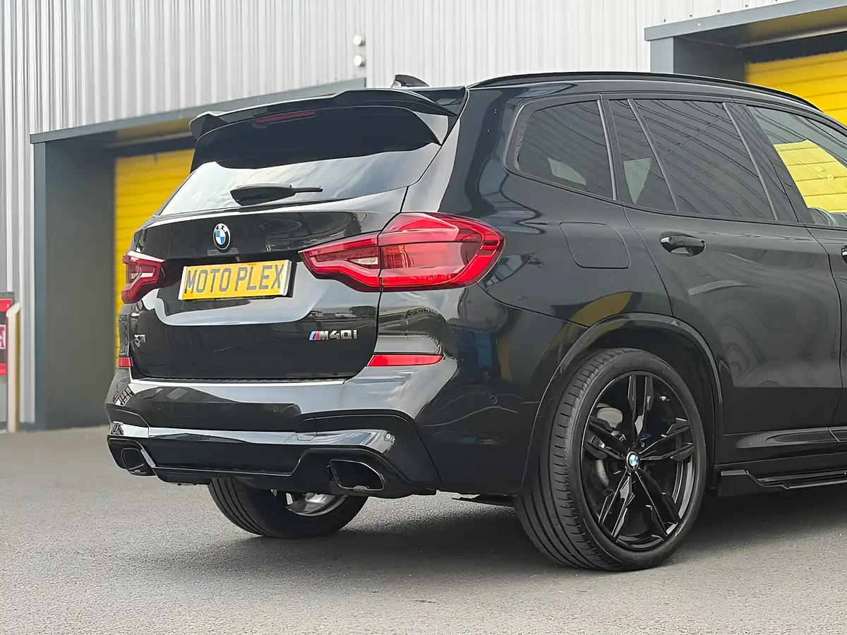Used 2020 BMW X3 M40i Black - Interior and Exterior details 16