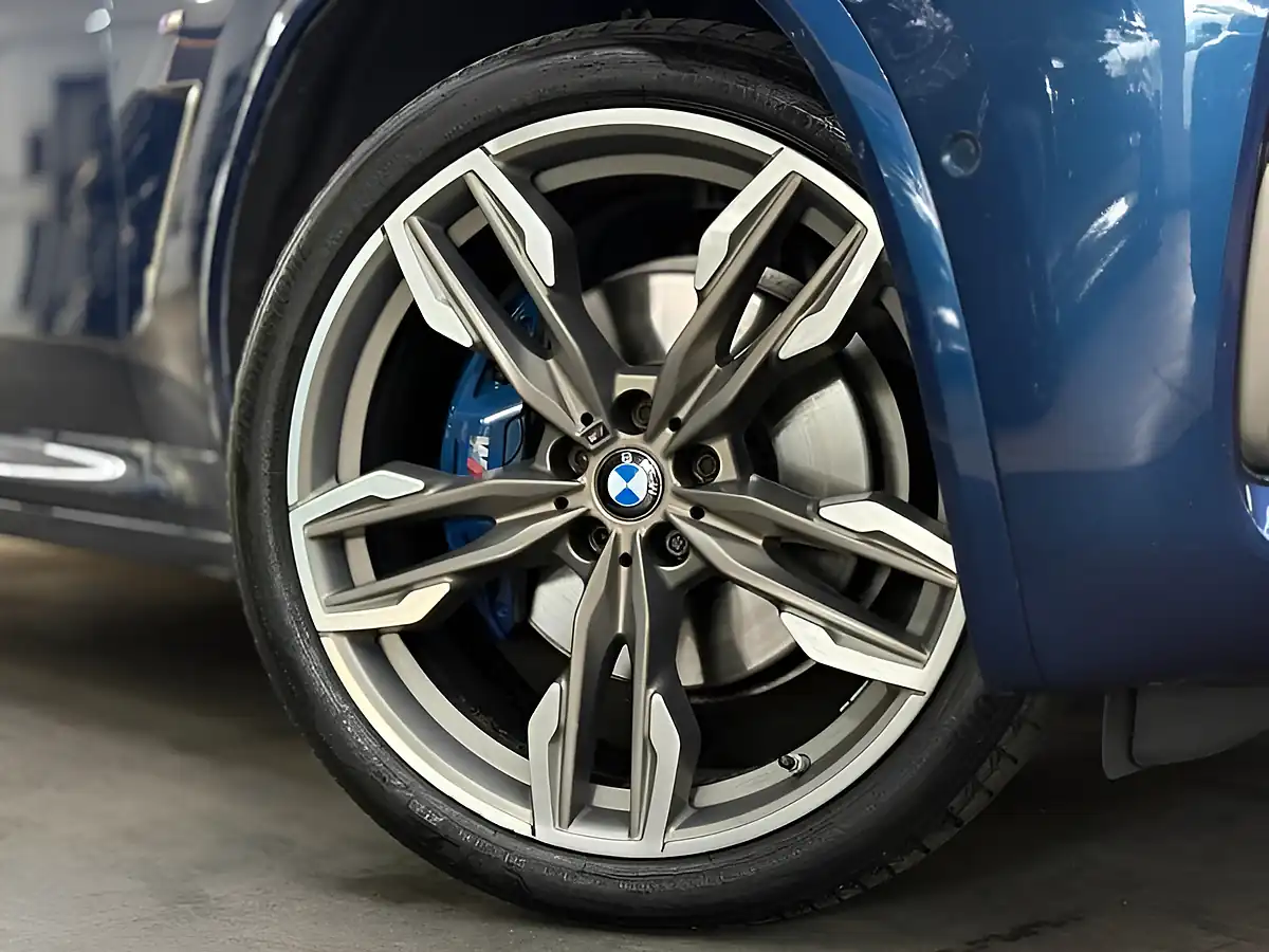 Used 2020 BMW X3 Xdrive 5dr Step Auto Blue - Interior and Exterior details 6