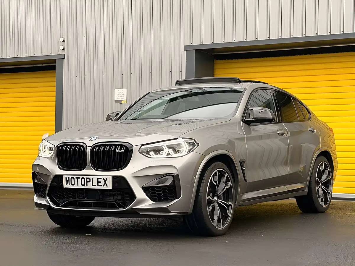 Used 2020 BMW X4 M Competition Grey - Interior and Exterior details 5