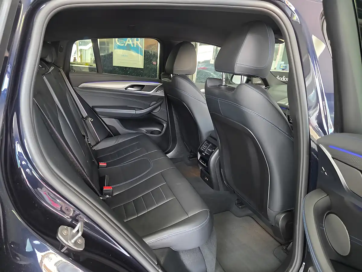 Used 2020 BMW X4 M Sport Black - Interior and Exterior details 13