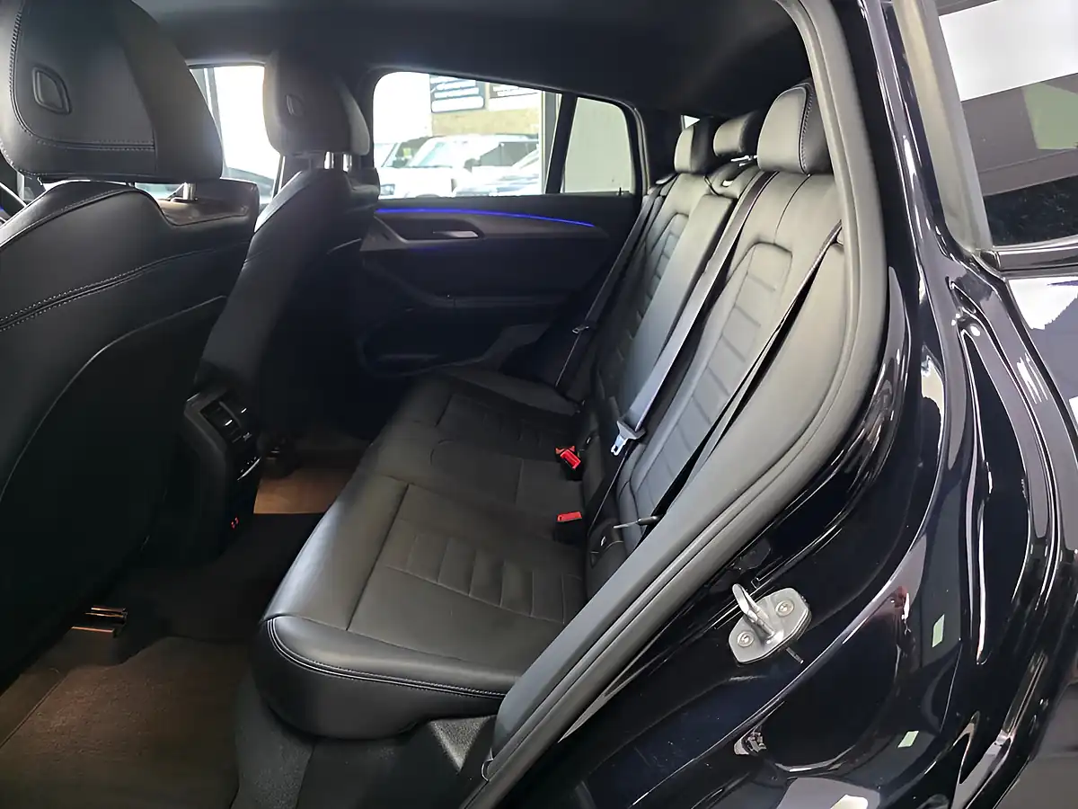 Used 2020 BMW X4 M Sport Black - Interior and Exterior details 8