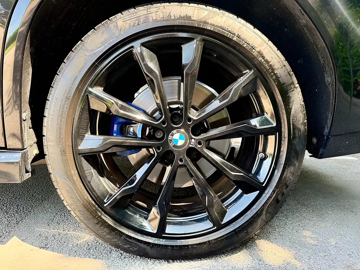 Used 2020 BMW X4 M Sport Black - Interior and Exterior details 6